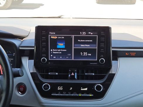 Used 2022 Toyota Corolla SE image 13