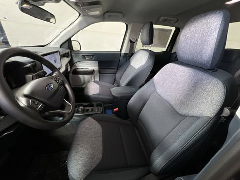 New 2026 Ford Maverick XLT image 13