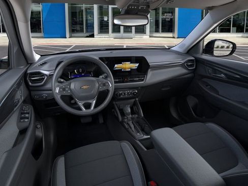 New 2026 Chevrolet TrailBlazer LT w/ Convenience Package image 15