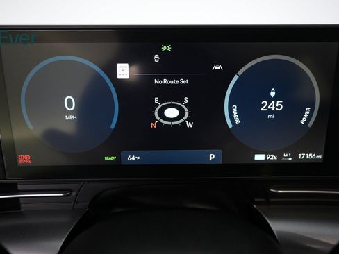Used 2024 Hyundai Kona Limited FWD image 7