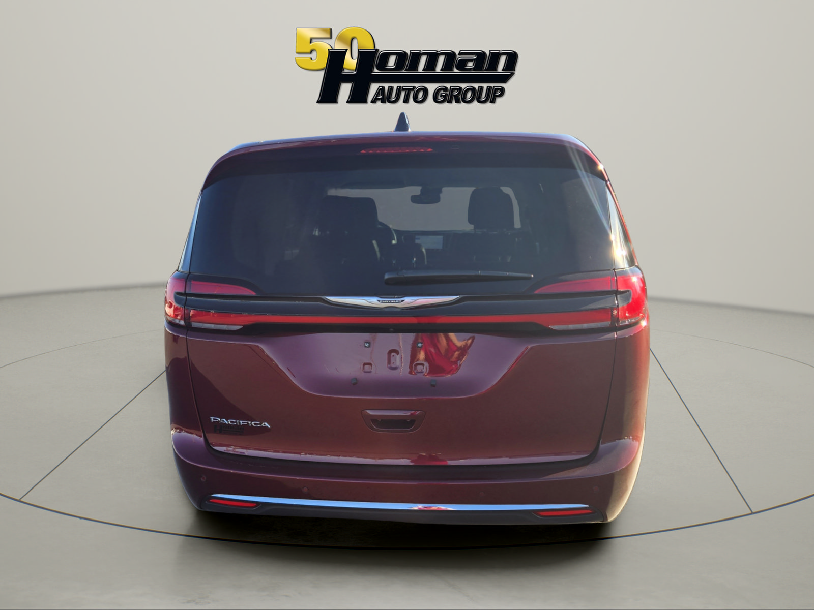Used 2023 Chrysler Pacifica Touring-L FWD image 3