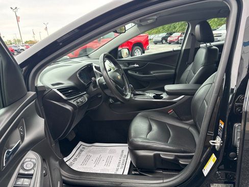 Used 2017 Chevrolet Volt Premier FWD image 15