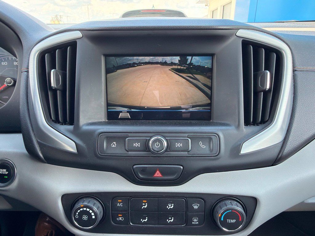 Used 2018 GMC Terrain SLE FWD image 13