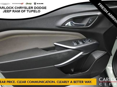 Used 2025 Chevrolet Trax ACTIV w/ Driver Confidence Package FWD image 14