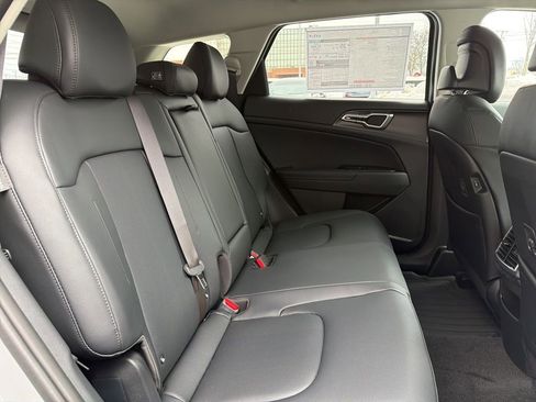 New 2026 Kia Sportage EX image 15