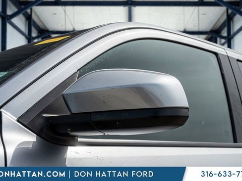 Used 2025 Toyota Tacoma SR5 w/ SR5 Upgrade Package image 25