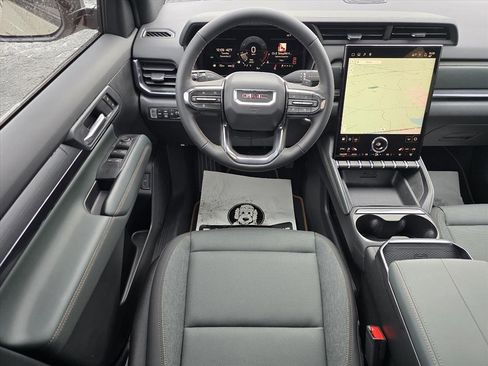 New 2026 GMC Terrain AT4 image 4