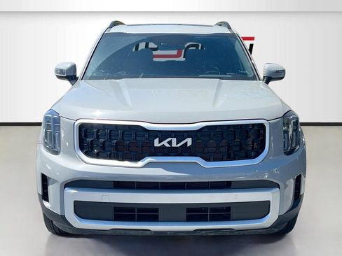 Used 2023 Kia Telluride EX X-Line AWD/4WD image 2