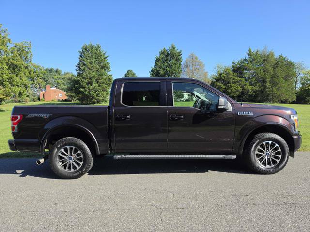 Used 2018 Ford F150 XLT w/ Equipment Group 302A Luxury AWD/4WD image 5