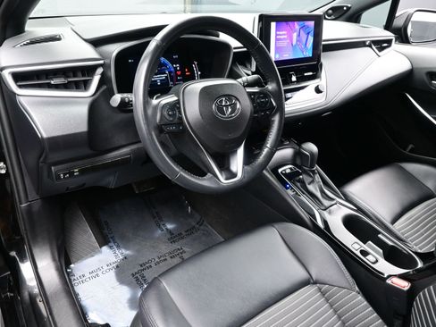 Used 2023 Toyota Corolla XSE image 13