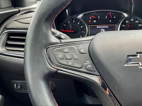 Used 2023 Chevrolet Equinox RS w/ RS Leather Package image 18