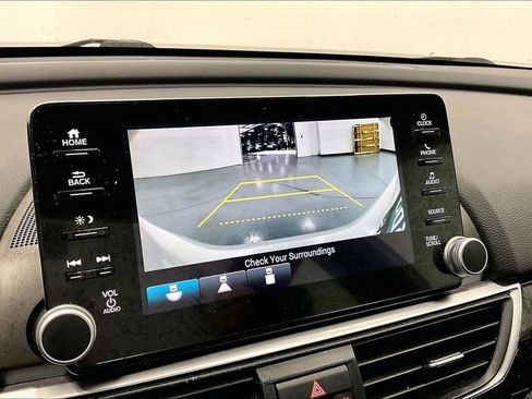 Used 2020 Honda Accord Sport image 29