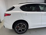 Used 2022 Alfa Romeo Stelvio Veloce image 5