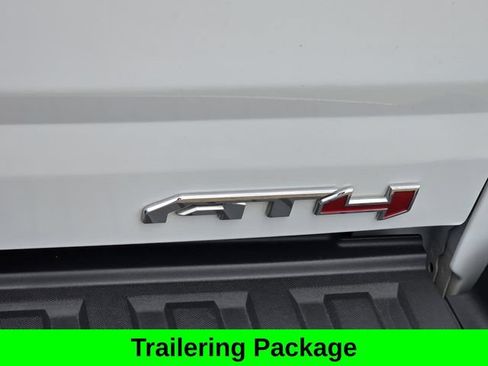 Used 2022 GMC Canyon AT4 w/ Trailering Package AWD/4WD image 12