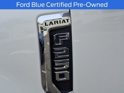 Certified 2022 Ford F250 Lariat w/ Chrome Package image 35