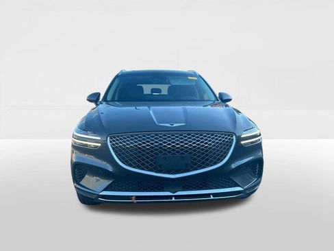 Used 2023 Genesis GV70 2.5T w/ Select Package image 6