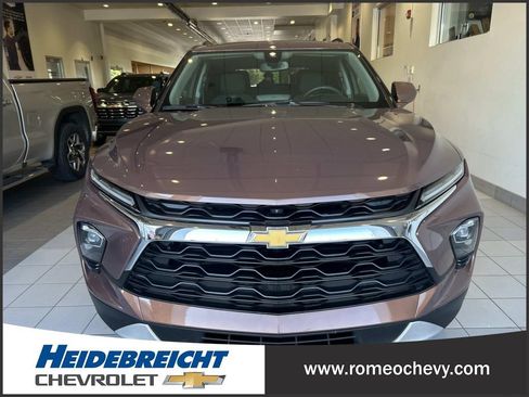 Used 2024 Chevrolet Blazer LT w/ Convenience Package AWD/4WD image 37