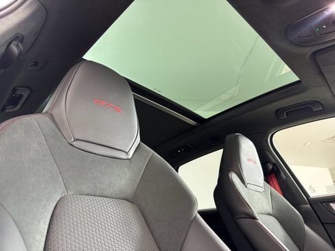 Certified 2026 Porsche Cayenne GTS AWD/4WD image 17