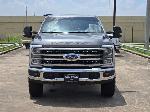 Used 2025 Ford F250 Lariat w/ Lariat Ultimate Package AWD/4WD image 11