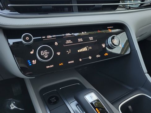 Certified 2026 INFINITI QX60 Luxe w/ Cargo Package image 27