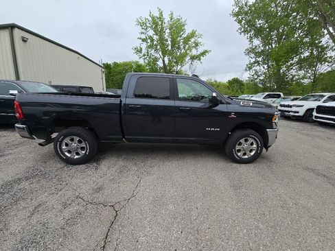 Used 2022 RAM 2500 Big Horn w/ Level B Equipment Group AWD/4WD image 9