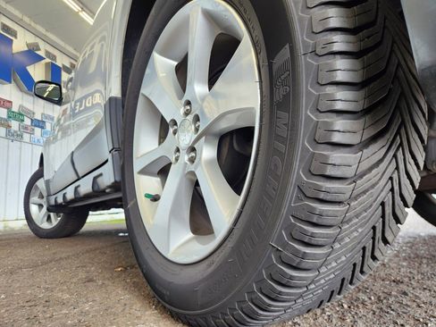 Used 2013 Subaru Outback 2.5i Limited w/ Moonroof Pkg image 11