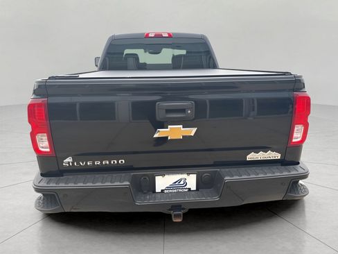 Used 2018 Chevrolet Silverado 1500 High Country image 5
