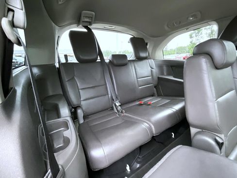Used 2014 Honda Odyssey EX-L image 23