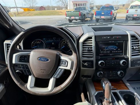 Used 2015 Ford F150 King Ranch image 15