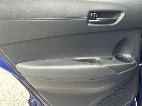 Used 2022 Toyota Corolla Cross LE image 21