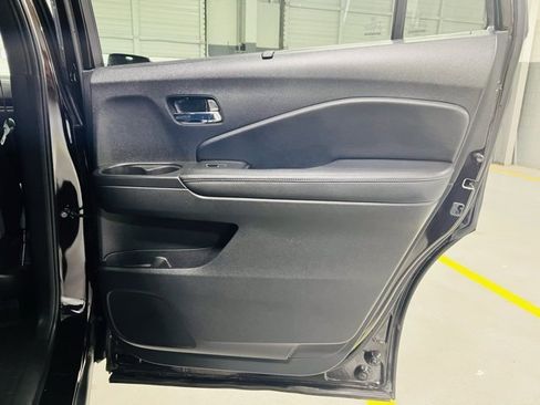 Used 2020 Honda Passport Touring image 29