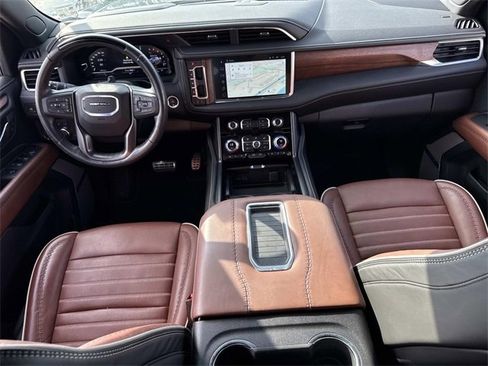 Used 2024 GMC Yukon Denali Ultimate image 21