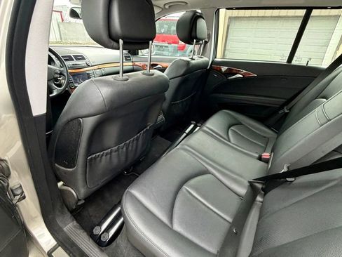 Used 2008 Mercedes-Benz E 350 4MATIC Wagon image 19