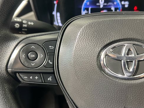 Used 2026 Toyota Corolla LE FWD image 18