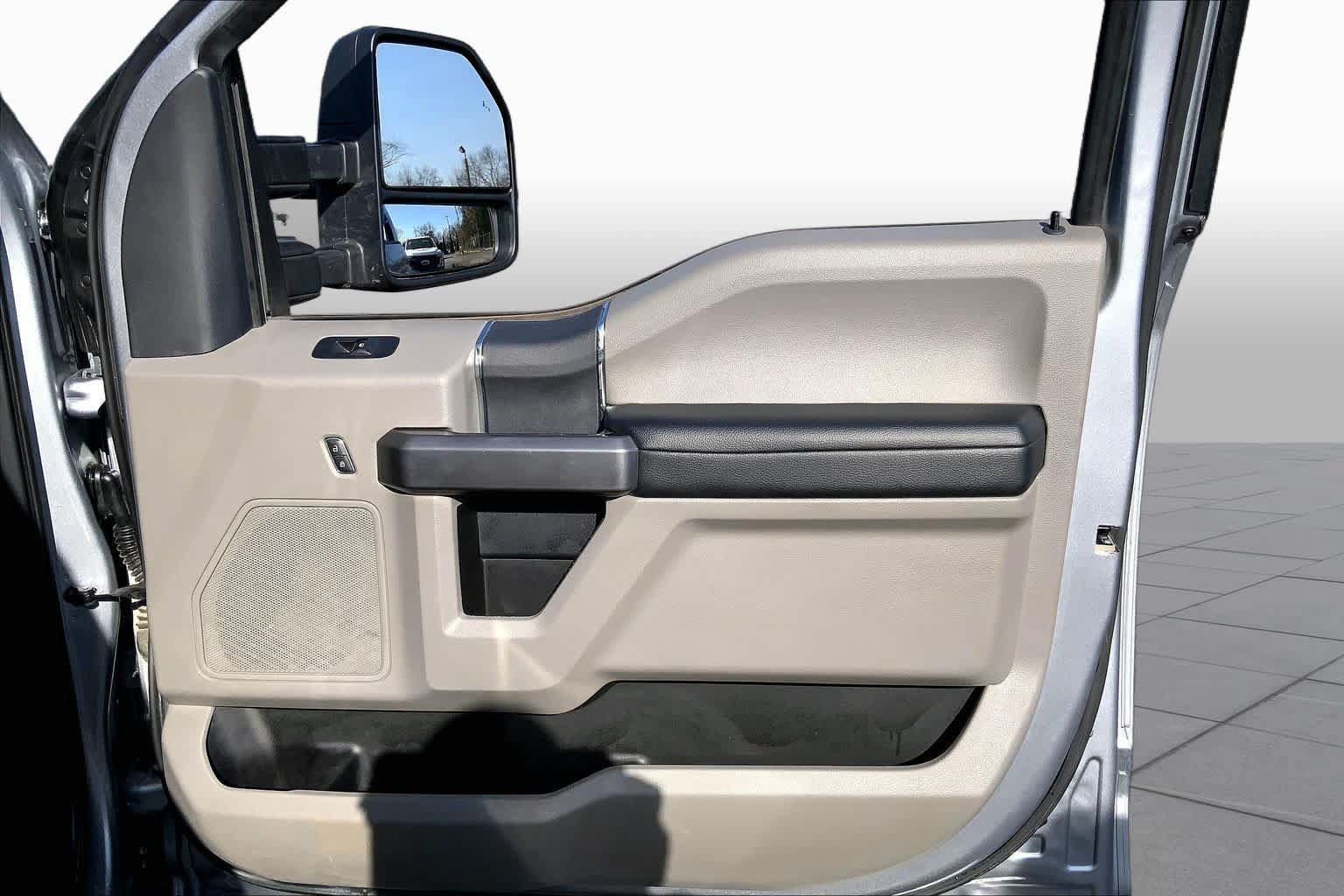 Used 2022 Ford F250 XLT AWD/4WD image 23