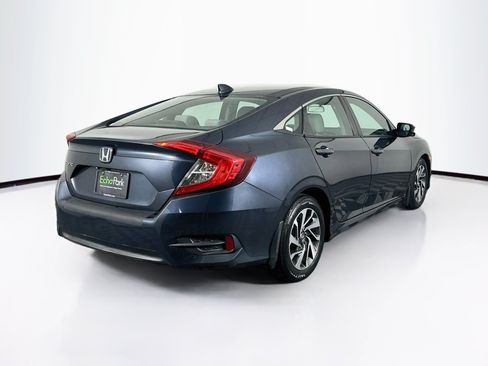Used 2017 Honda Civic EX image 9