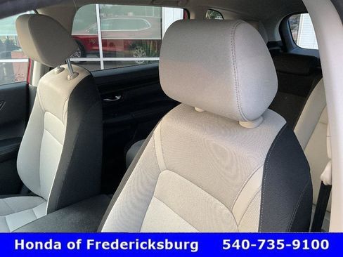 Certified 2024 Honda CR-V EX image 32