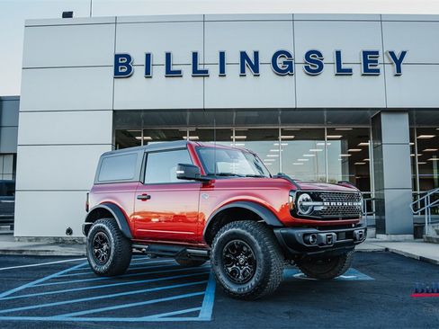 Certified 2023 Ford Bronco Wildtrak image 1