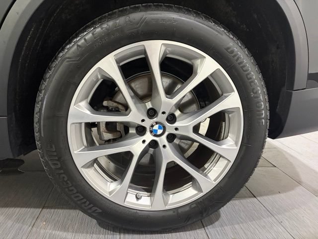Used 2024 BMW X5 xDrive40i w/ Premium Package AWD/4WD image 23