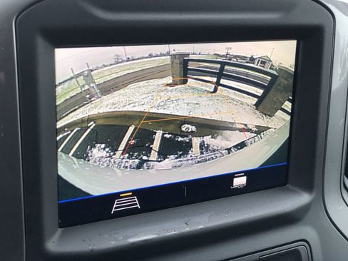 Used 2020 Chevrolet Silverado 2500 Custom w/ Custom Value Package image 20