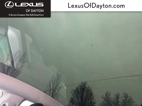 Used 2022 Tesla Model Y Long Range image 24