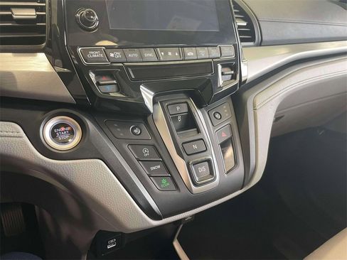 Certified 2024 Honda Odyssey EX-L image 26