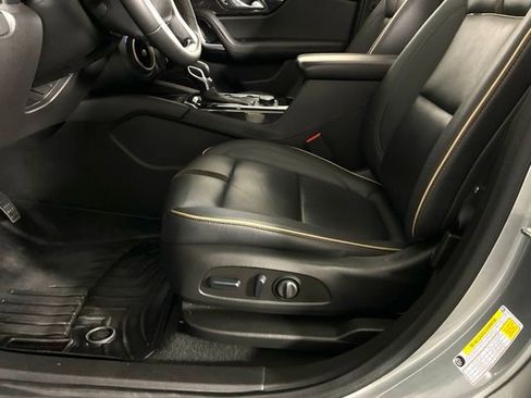 Used 2023 Chevrolet Blazer Premier FWD image 33