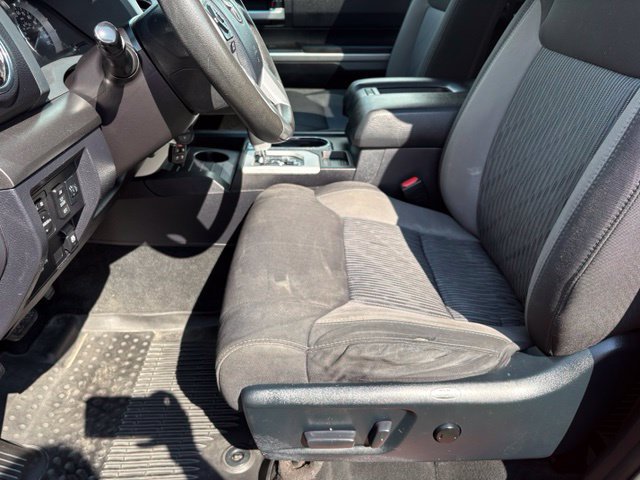 Used 2017 Toyota Tundra SR5 AWD/4WD image 9