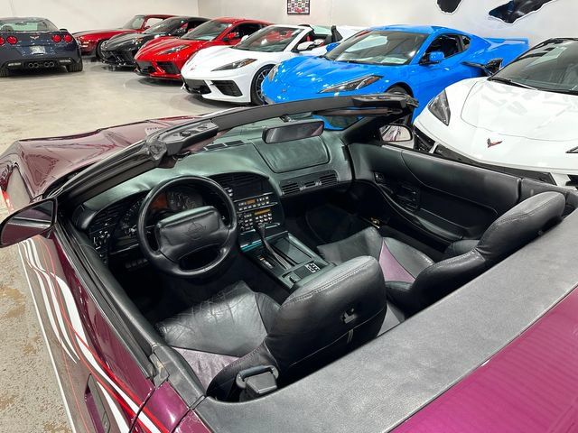Used 1995 Chevrolet Corvette Convertible RWD image 19