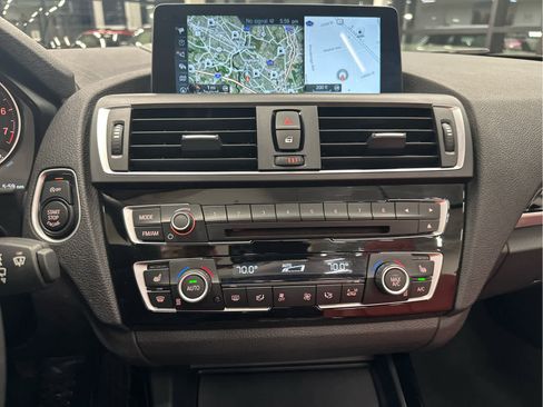 Used 2017 BMW 230i Convertible image 24