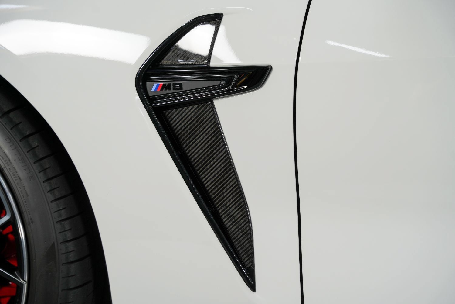 Used 2025 BMW M8 Competition w/ M Carbon Exterior Package AWD/4WD image 21