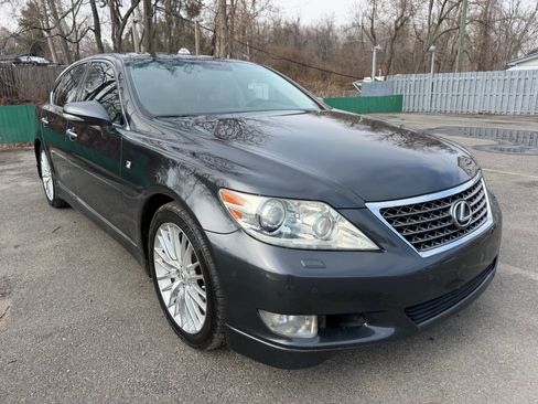 Used 2010 Lexus LS 460 image 3