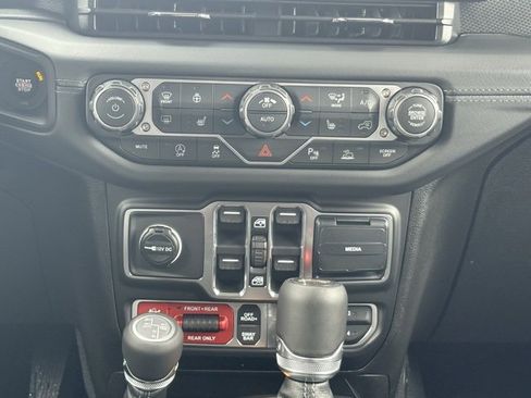 New 2026 Jeep Gladiator Rubicon image 11