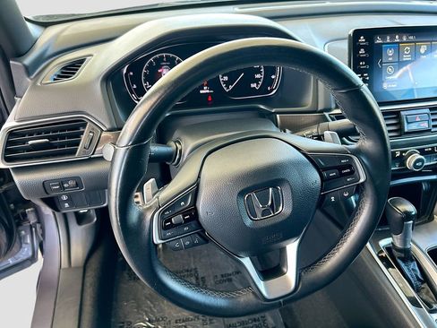 Used 2019 Honda Accord Sport image 11